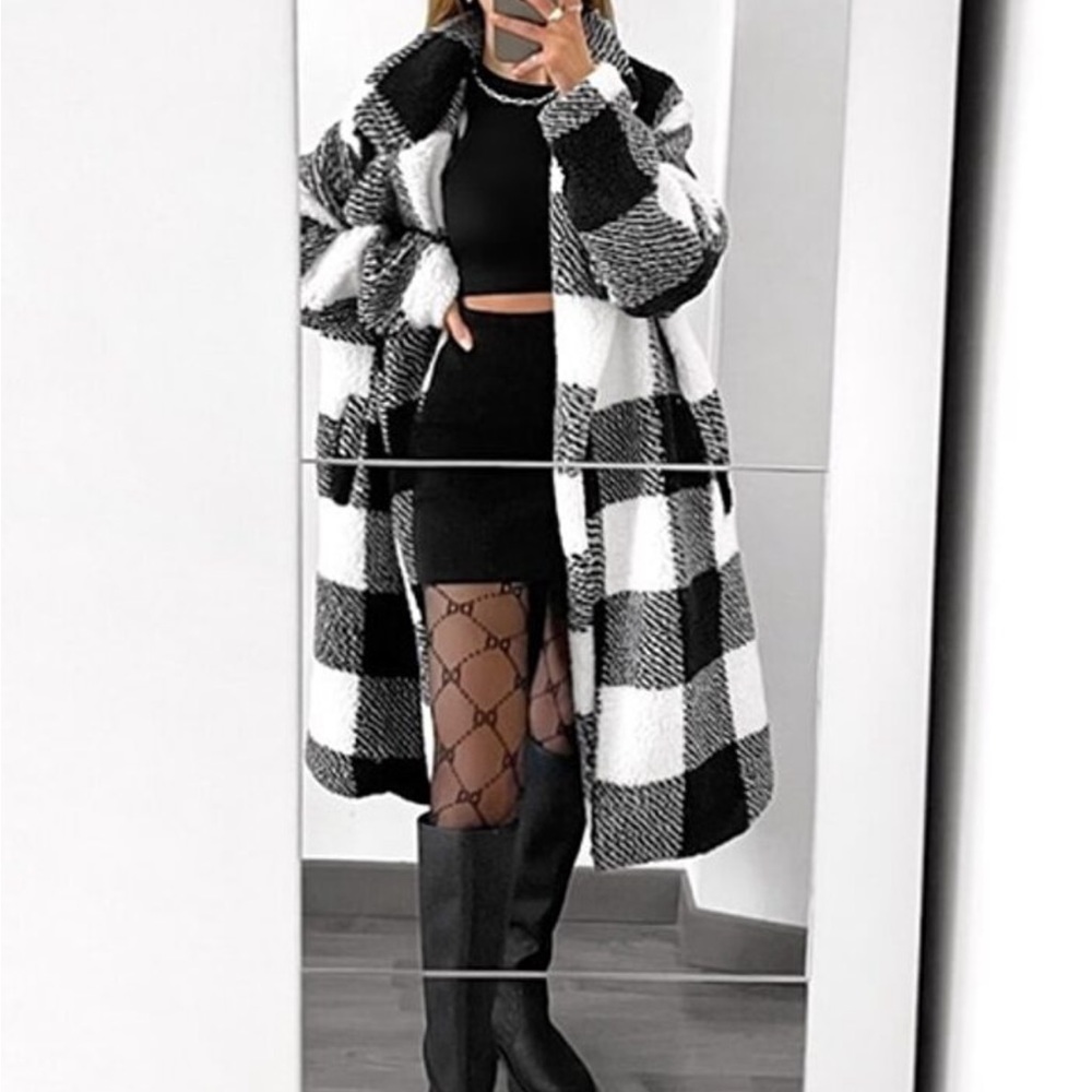 Cozy Black White Plaid Teddy Oversized Jacket Coat - Picture 1 of 9